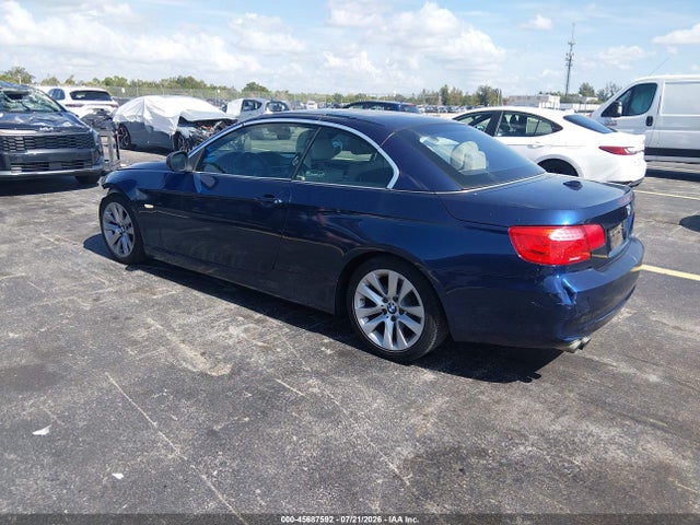 2011 Bmw 328i მანქანა იყიდება აუქციონზე, vin: WBADW3C53BE439706, აუქციონის ნომერი: 45687592