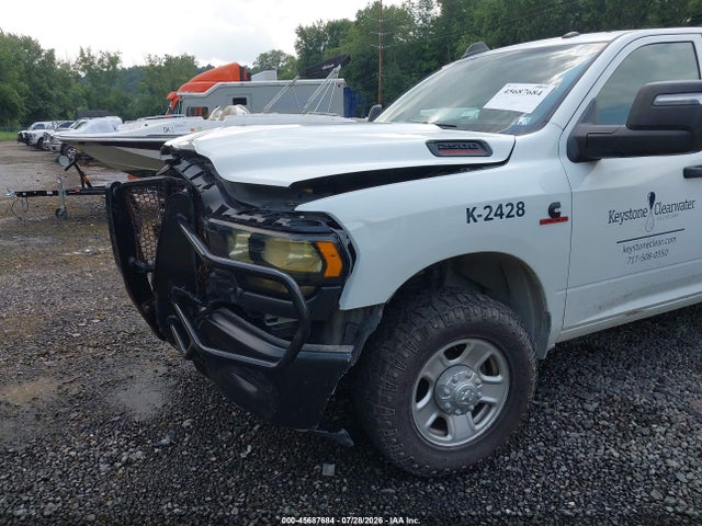 45687684 :رقم المزاد ، 3C6UR5HL9RG175852 vin ، 2024 Ram 2500 Tradesman  4x4 8' Box مزاد بيع