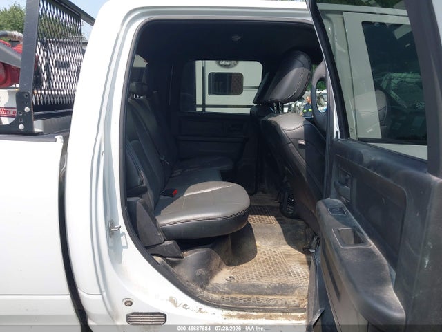 45687684 :رقم المزاد ، 3C6UR5HL9RG175852 vin ، 2024 Ram 2500 Tradesman  4x4 8' Box مزاد بيع