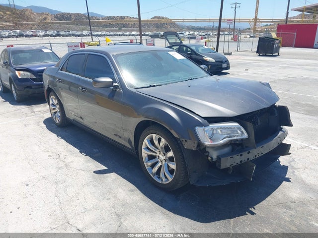 Chrysler 300 Anniversary Edition 2016 2C3CCAAG1GH351242 main image