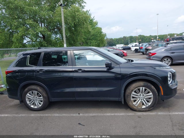 Продажа на аукционе авто 2022 Mitsubishi Outlander Es 2.5 S-awc, vin: JA4J4TA81NZ086477, номер лота: 45687759