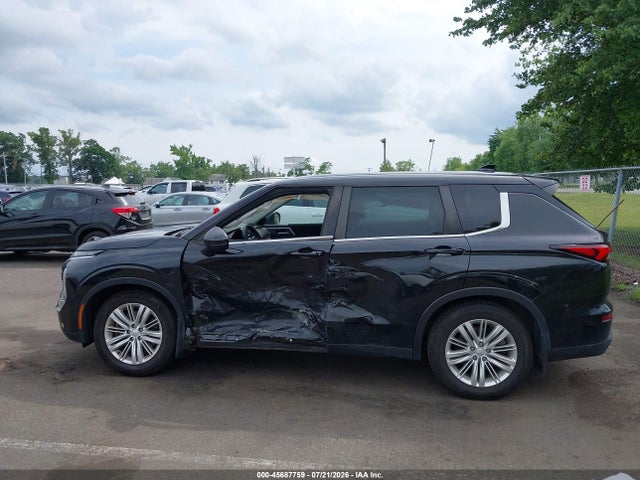 Продажа на аукционе авто 2022 Mitsubishi Outlander Es 2.5 S-awc, vin: JA4J4TA81NZ086477, номер лота: 45687759