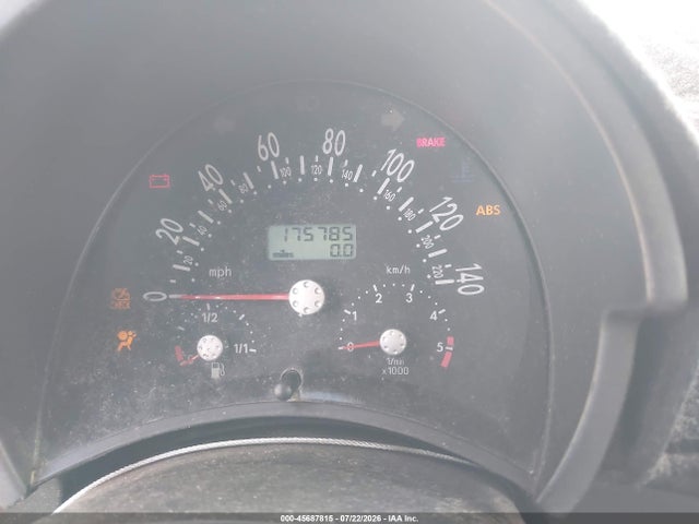 Продажа на аукционе авто 2000 Volkswagen New Beetle Gls Tdi, vin: 3VWCF21C2YM432076, номер лота: 45687815