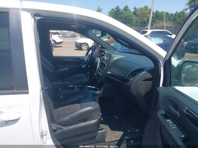 2C4RDGCG6ER261319 Dodge Grand Caravan Sxt 30th Anniversary