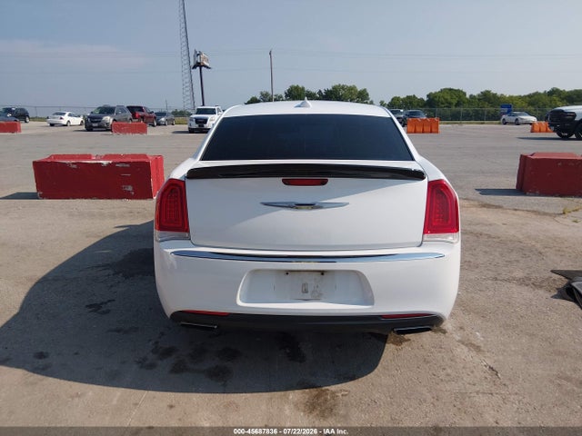 Aukcja sprzedaży 2015 Chrysler 300 Limited, vin: 2C3CCARG4FH831021, numer aukcji: 45687836