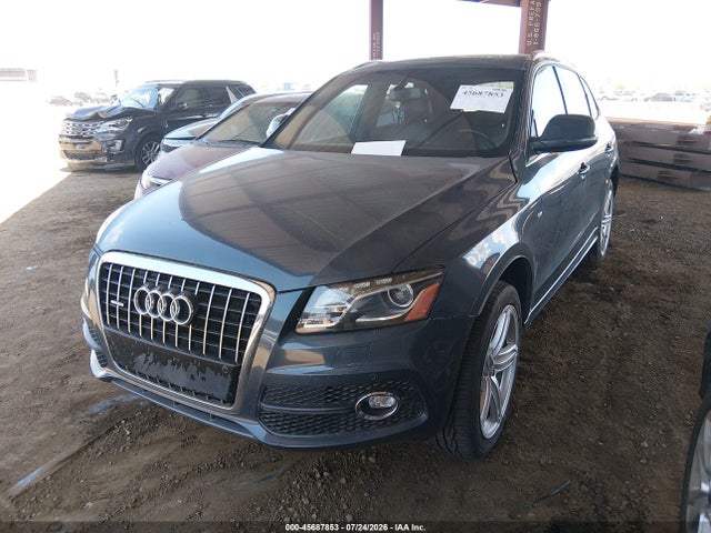 45687853 :رقم المزاد ، WA1WKAFP9AA071962 vin ، 2010 Audi Q5 3.2 Premium مزاد بيع