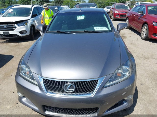 45687856 :رقم المزاد ، JTHFE2C26F2511518 vin ، 2015 Lexus Is 350c مزاد بيع