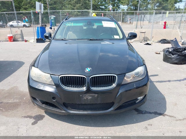 2009 Bmw 328i Xdrive მანქანა იყიდება აუქციონზე, vin: WBAUU33599A540496, აუქციონის ნომერი: 45687862