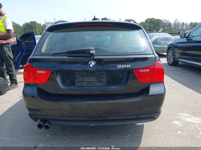 2009 Bmw 328i Xdrive მანქანა იყიდება აუქციონზე, vin: WBAUU33599A540496, აუქციონის ნომერი: 45687862
