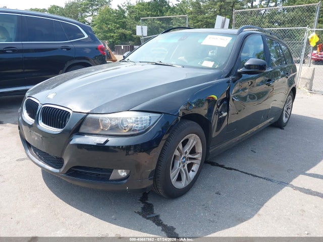 2009 Bmw 328i Xdrive მანქანა იყიდება აუქციონზე, vin: WBAUU33599A540496, აუქციონის ნომერი: 45687862