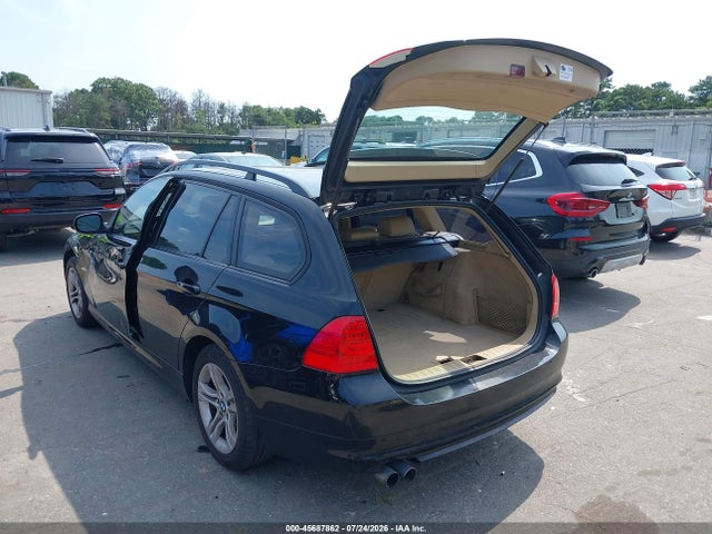 2009 Bmw 328i Xdrive მანქანა იყიდება აუქციონზე, vin: WBAUU33599A540496, აუქციონის ნომერი: 45687862