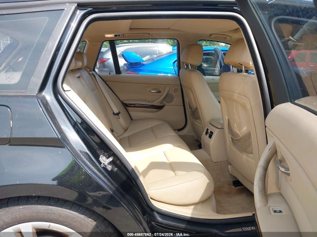 2009 Bmw 328i Xdrive მანქანა იყიდება აუქციონზე, vin: WBAUU33599A540496, აუქციონის ნომერი: 45687862