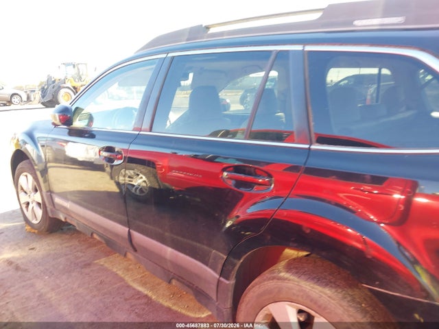 45687883 :رقم المزاد ، 4S4BRBJC8C3267761 vin ، 2012 Subaru Outback 2.5i Limited مزاد بيع
