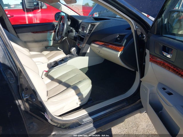 45687883 :رقم المزاد ، 4S4BRBJC8C3267761 vin ، 2012 Subaru Outback 2.5i Limited مزاد بيع