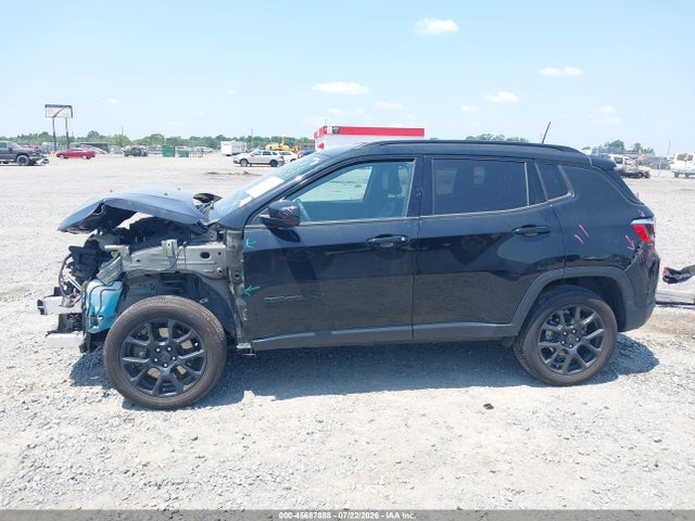 2025 Jeep Compass Latitude 4x4 მანქანა იყიდება აუქციონზე, vin: 3C4NJDBN7ST516557, აუქციონის ნომერი: 45687888