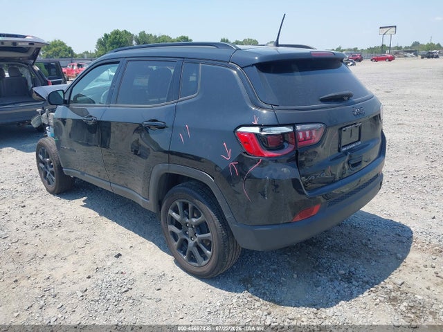 2025 Jeep Compass Latitude 4x4 მანქანა იყიდება აუქციონზე, vin: 3C4NJDBN7ST516557, აუქციონის ნომერი: 45687888