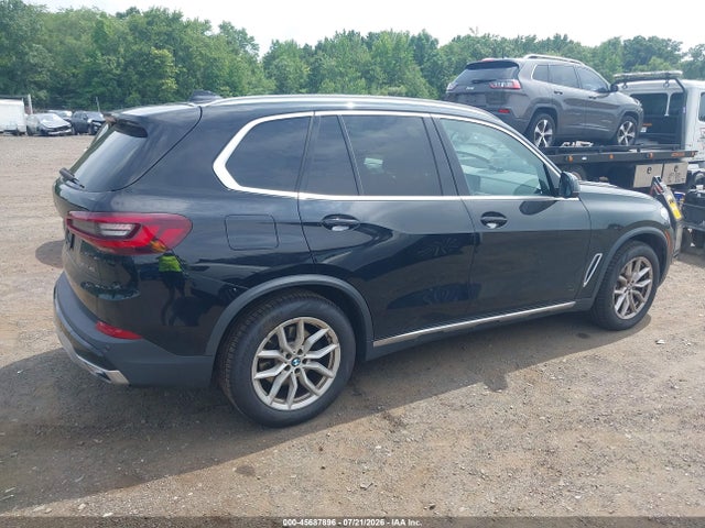 Продаж на аукціоні авто 2021 Bmw X5 Xdrive40i, vin: 5UXCR6C04M9D86605, номер лоту: 45687896