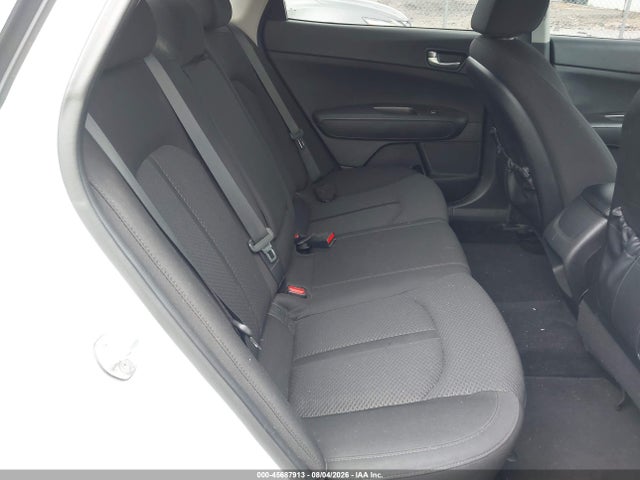 45687913 :رقم المزاد ، 5XXGT4L37JG272256 vin ، 2018 Kia Optima Lx مزاد بيع