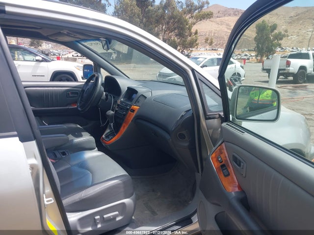 1999 Lexus Rx 300 მანქანა იყიდება აუქციონზე, vin: JT6GF10U7X0034492, აუქციონის ნომერი: 45687922