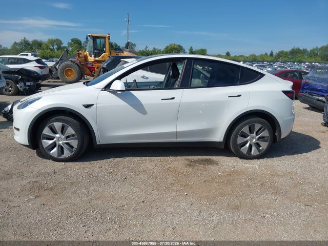 Продаж на аукціоні авто 2023 Tesla Model Y Awd/long Range Dual Motor All-wheel Drive, vin: 7SAYGDEE5PF834693, номер лоту: 45687955
