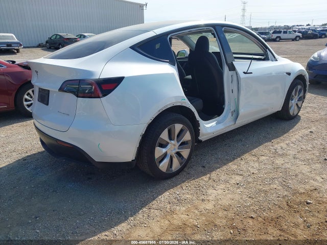 Продаж на аукціоні авто 2023 Tesla Model Y Awd/long Range Dual Motor All-wheel Drive, vin: 7SAYGDEE5PF834693, номер лоту: 45687955