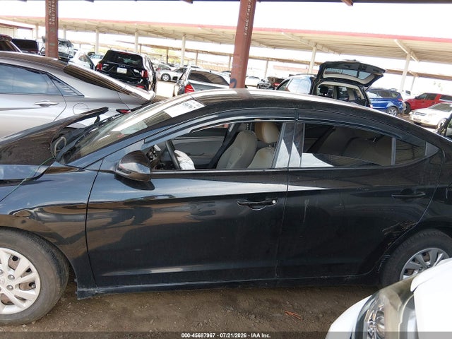 2017 Hyundai Elantra Se მანქანა იყიდება აუქციონზე, vin: 5NPD74LF7HH208735, აუქციონის ნომერი: 45687967