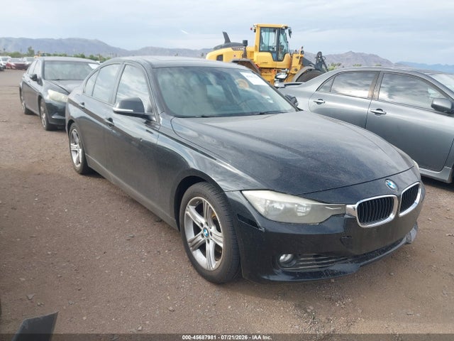 2013 Bmw 328i მანქანა იყიდება აუქციონზე, vin: WBA3A5G54DNP26068, აუქციონის ნომერი: 45687981