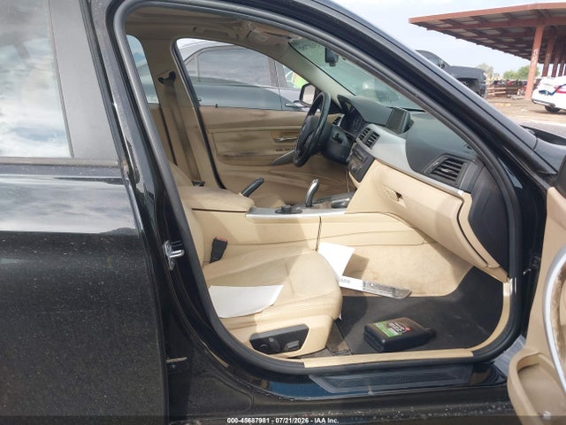 2013 Bmw 328i მანქანა იყიდება აუქციონზე, vin: WBA3A5G54DNP26068, აუქციონის ნომერი: 45687981