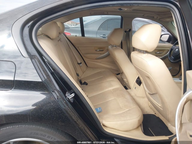 2013 Bmw 328i მანქანა იყიდება აუქციონზე, vin: WBA3A5G54DNP26068, აუქციონის ნომერი: 45687981