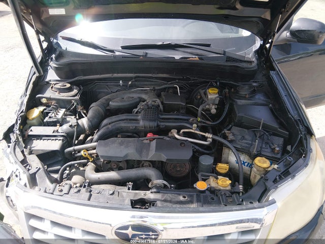 45687986 :رقم المزاد ، JF2SHACC5DH438177 vin ، 2013 Subaru Forester 2.5x Premium مزاد بيع