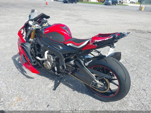45687998 :رقم المزاد ، WB10D6006JZ710912 vin ، 2018 Bmw S 1000 Rr مزاد بيع