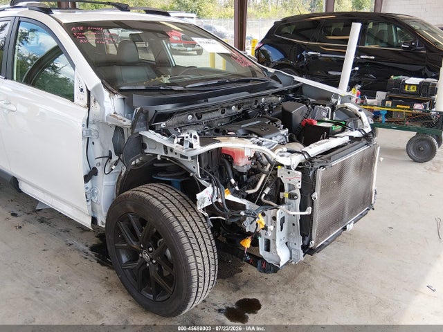 Toyota RAV4 SE 2017 JTMJFREV9HJ162436 Image 6