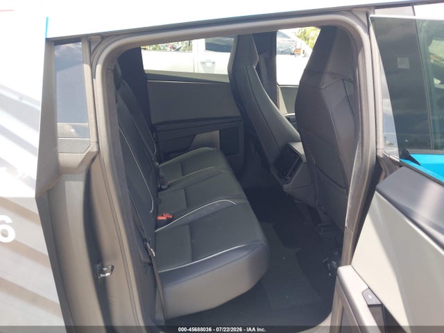 Tesla Cybertruck All-wheel Drive 2025 7G2CEHED2SA071112 Image 8