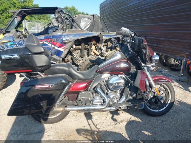 Harley-Davidson Flhtcu Ultra Classic Electra Gld 2015 1HD1FCM13FB673691 Image 11