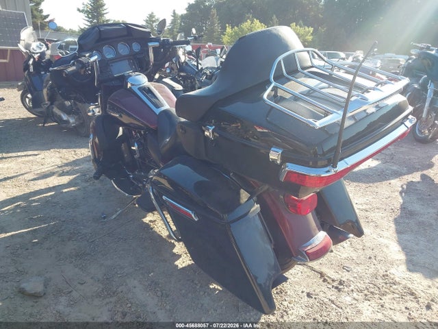 Harley-Davidson Flhtcu Ultra Classic Electra Gld 2015 1HD1FCM13FB673691 Image 3