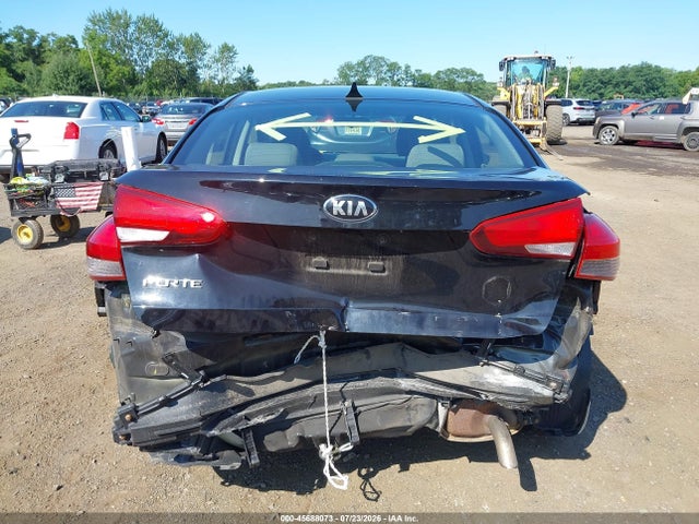 Продажа на аукционе авто 2018 Kia Forte Lx, vin: 3KPFK4A78JE210006, номер лота: 45688073