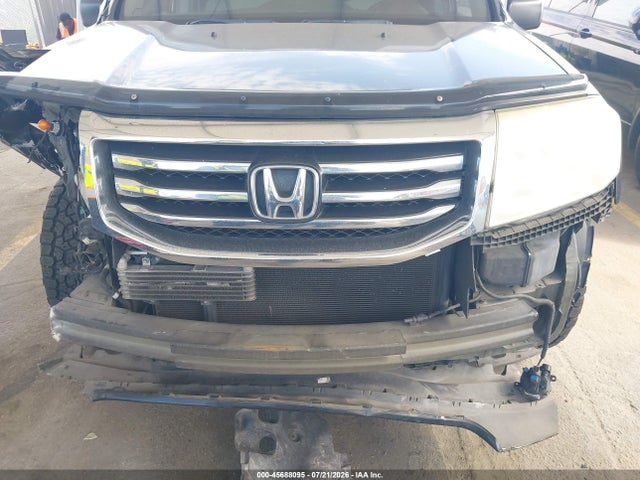 Honda PILOT LX 2014 5FNYF4H26EB043376 Image 6