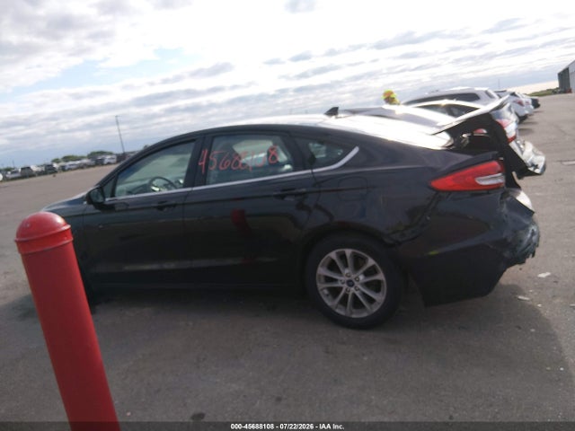 45688108 :رقم المزاد ، 3FA6P0HD2LR189998 vin ، 2020 Ford Fusion Se مزاد بيع