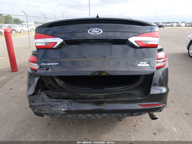 45688108 :رقم المزاد ، 3FA6P0HD2LR189998 vin ، 2020 Ford Fusion Se مزاد بيع