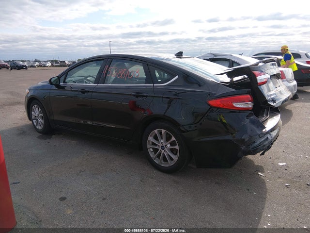 45688108 :رقم المزاد ، 3FA6P0HD2LR189998 vin ، 2020 Ford Fusion Se مزاد بيع