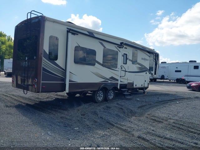 Продажа на аукционе авто 2016 Heartland Big Horn, vin: 5SFBG3521GE315481, номер лота: 45688118