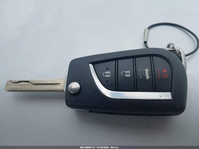 5YFB4MDE2RP123957 Toyota COROLLA LE