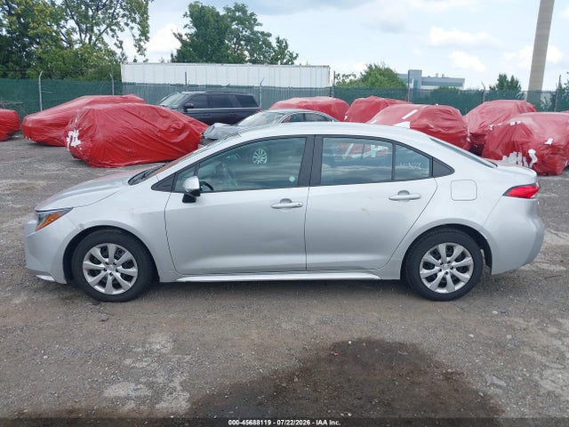 5YFB4MDE2RP123957 Toyota COROLLA LE