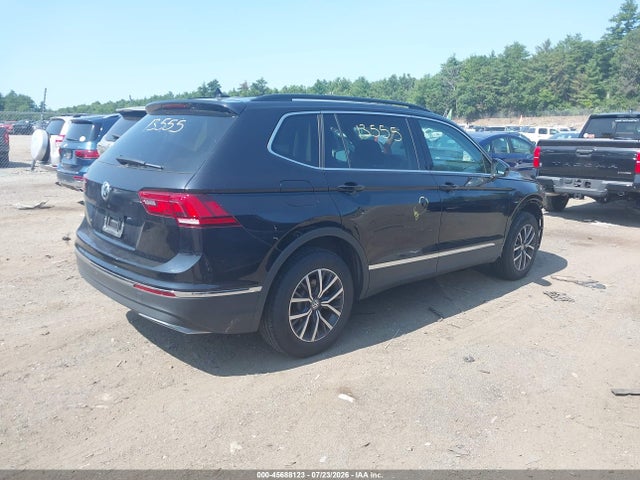 3VV3B7AXXLM033070 Volkswagen Tiguan 2.0t Se/2.0t Se R-line Black/2.0t Sel