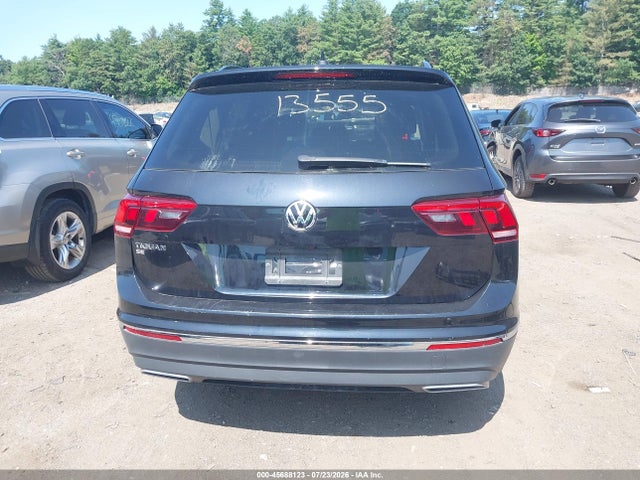 3VV3B7AXXLM033070 Volkswagen Tiguan 2.0t Se/2.0t Se R-line Black/2.0t Sel