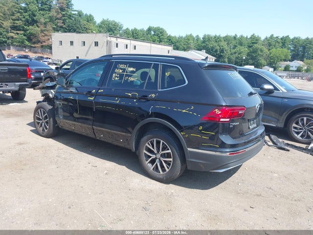 3VV3B7AXXLM033070 Volkswagen Tiguan 2.0t Se/2.0t Se R-line Black/2.0t Sel