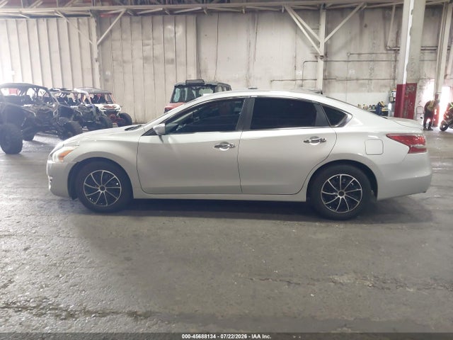 2013 Nissan Altima 2.5 მანქანა იყიდება აუქციონზე, vin: 1N4AL3AP4DN502758, აუქციონის ნომერი: 45688134