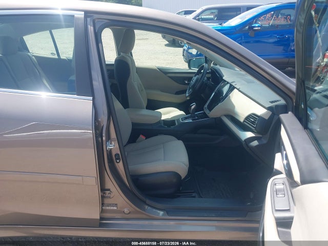 45688158 :رقم المزاد ، 4S3BWAD63N3009518 vin ، 2022 Subaru Legacy Premium مزاد بيع