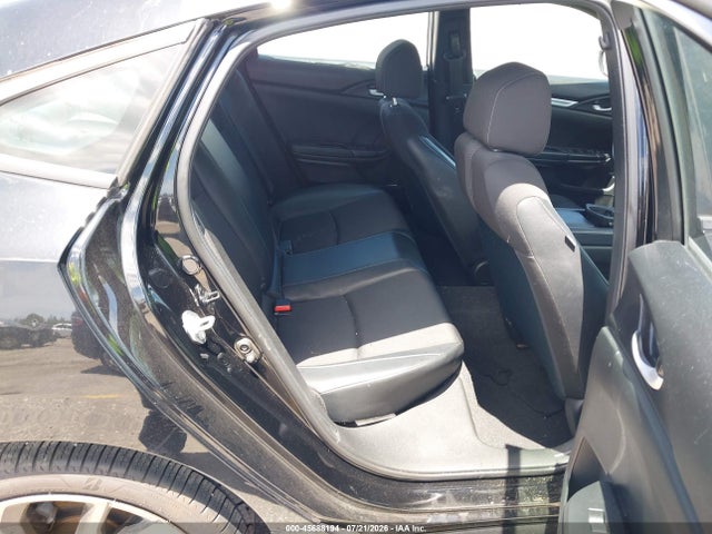 45688194 :رقم المزاد ، 2HGFC2F8XMH516749 vin ، 2021 Honda Civic Sport مزاد بيع