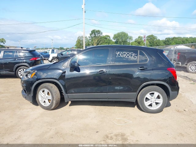 Продажа на аукционе авто 2020 Chevrolet Trax Fwd Ls, vin: 3GNCJKSB4LL167268, номер лота: 45688195